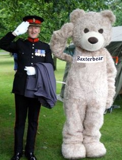 Colonel Simon Vandeleur with Baxterbear