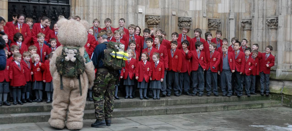 York welcomes Baxterbear and the Coldstreamers