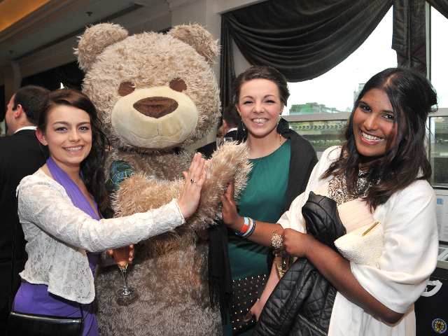 Baxterbear with a bevy of beauties