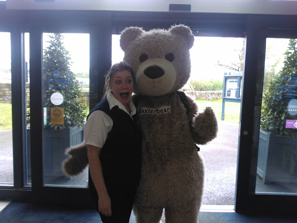 Hopetoun House Farm Shop Baxterbear returns