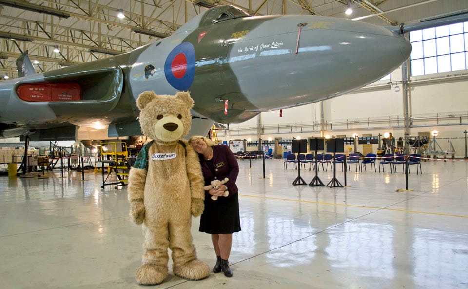 Baxterbear, Toni Hunter and the Vulcan